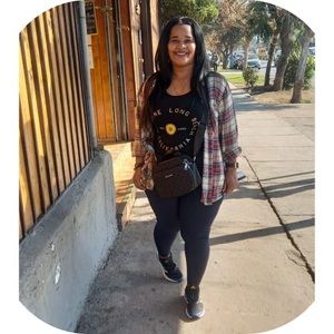 Meet your Posher, Tania